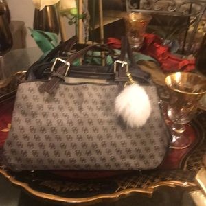 🫶🏼🫶🏼🫶🏼 Dooney & Bourke